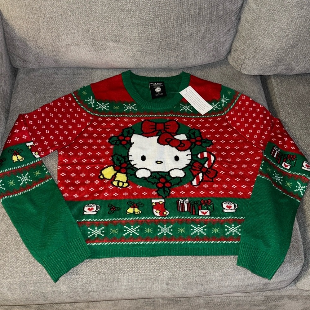 Hello kitty Christmas sweater size M